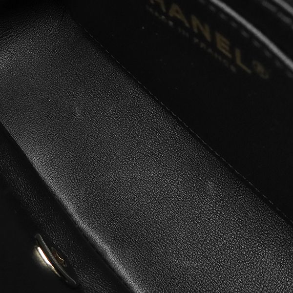 Chanel Shoulder Bag Mini Flap Lambskin Black White Champagne Gold Bicolor — view 8