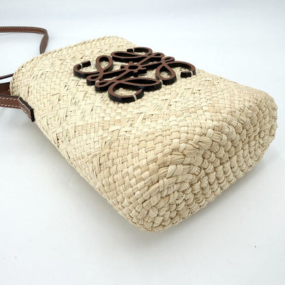 Loewe Shoulder Bag Anagram Square Pocket Basket Crossbody Raffia Beige — view 3