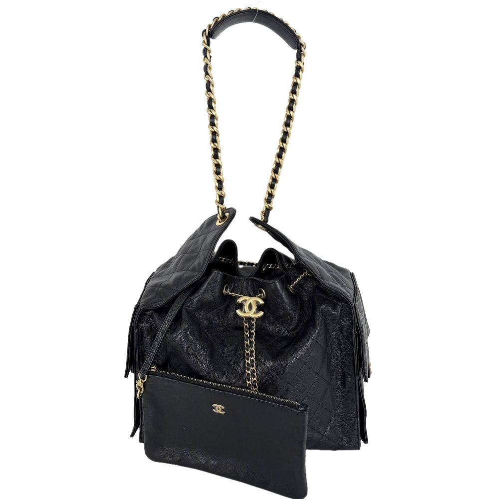 Chanel Shoulder Bag 25 Medium CC Logo Chain 25 Caviar Leather Black Gold