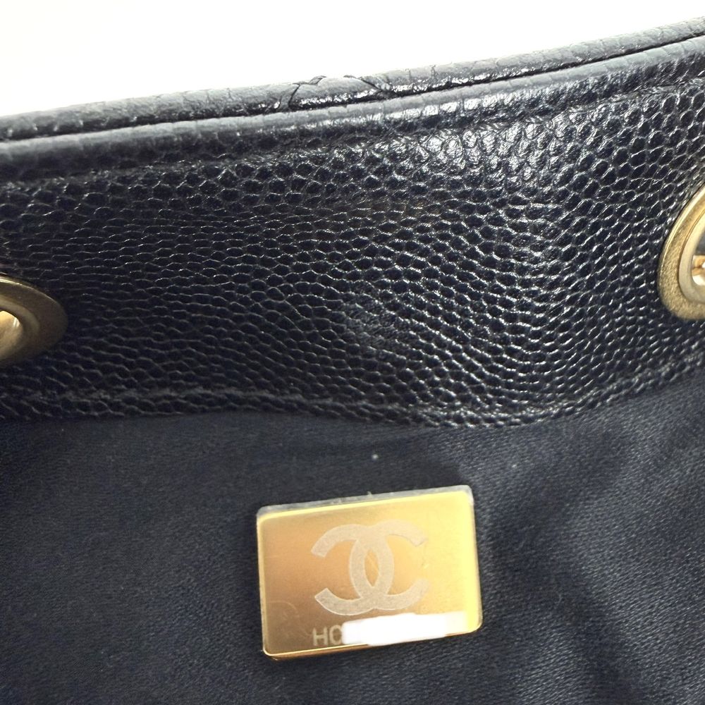 Chanel Shoulder Bag 25 Medium CC Logo Chain 25 Caviar Leather Black Gold — view 7
