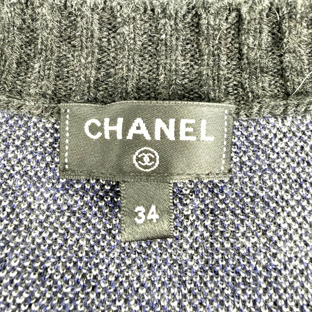 Chanel Dress Knit V-neck Check Black Gray Cashmere Wool Autumn Winter 34 — view 3