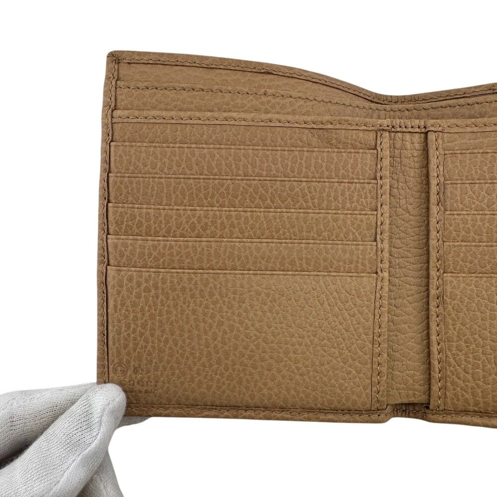 Gucci Interlocking G Leather Bifold Wallet Beige — view 8