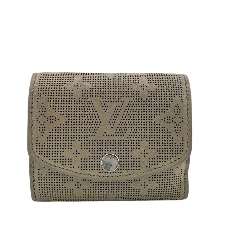 Louis Vuitton Portefeuille Iris XS Mahina Reverse Leather Trifold Wallet Beige