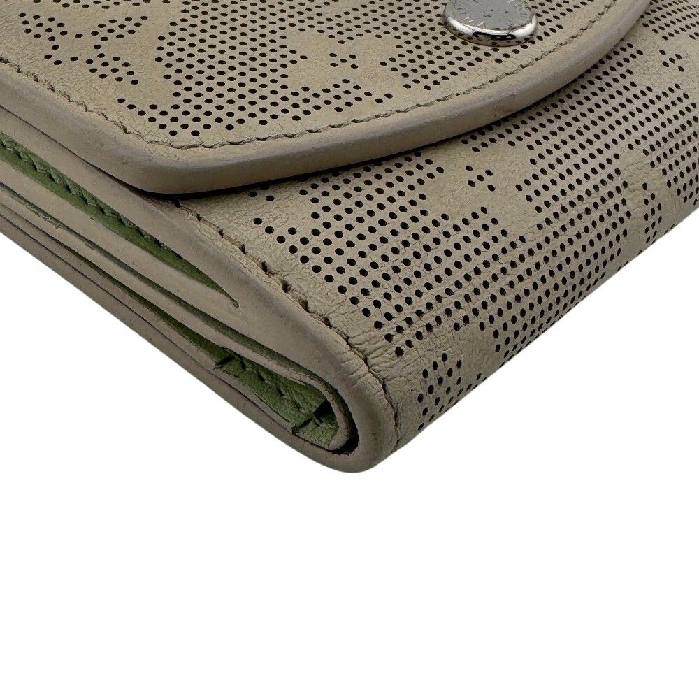 Louis Vuitton Portefeuille Iris XS Mahina Reverse Leather Trifold Wallet Beige — view 2