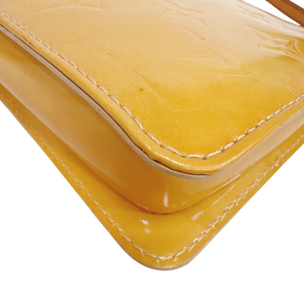 Louis Vuitton Lexington Monogram Vernis Handbag Yellow — view 4