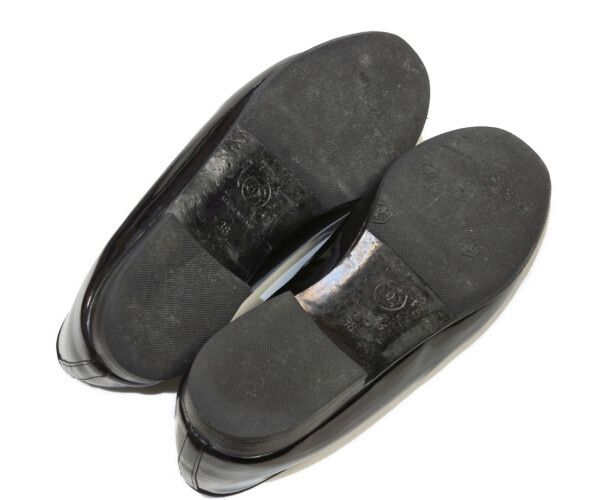Chanel CC Logo Ribbon Ballet Shoes — view 6