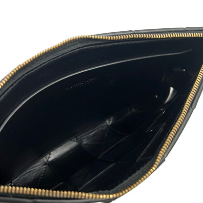 Bottega Veneta Pouch Maxi Intrecciato Black Leather — view 4