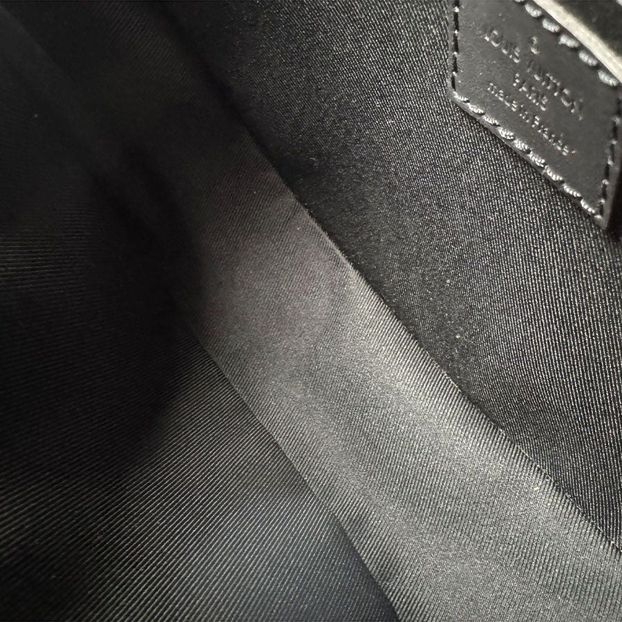 Louis Vuitton Shoulder Bag Monogram Macassar Montsouris Messenger PM — view 5