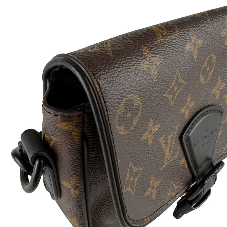 Louis Vuitton Shoulder Bag Monogram Macassar Montsouris Messenger PM — view 7