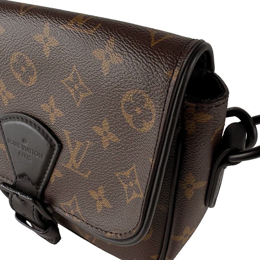 Louis Vuitton Shoulder Bag Monogram Macassar Montsouris Messenger PM — view 6