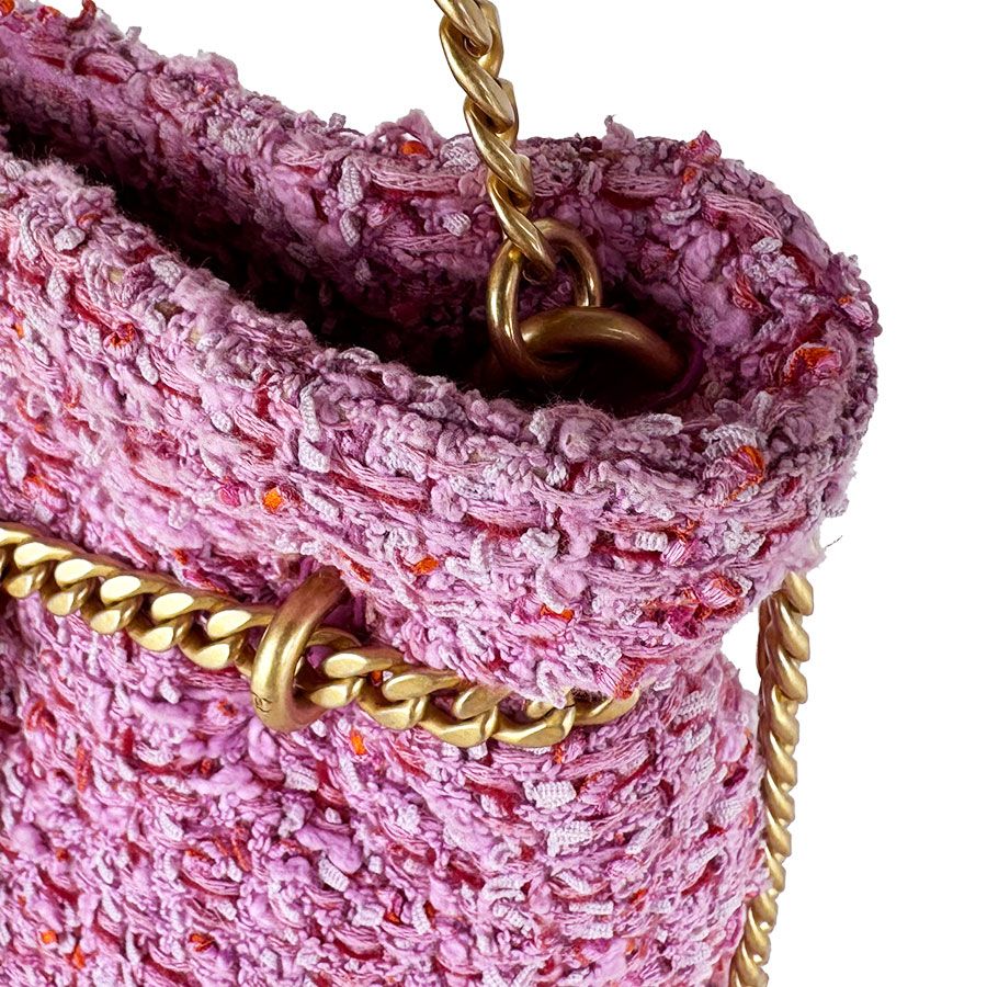 Chanel Shoulder Bag Pink — view 6