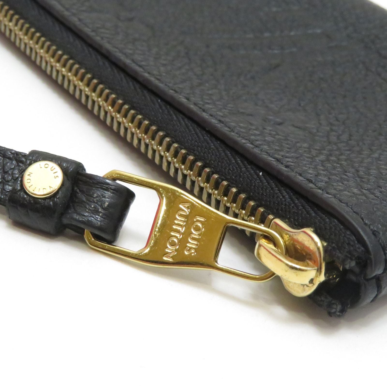 Louis Vuitton Pochette Cles Monogram Empreinte Noir — view 8