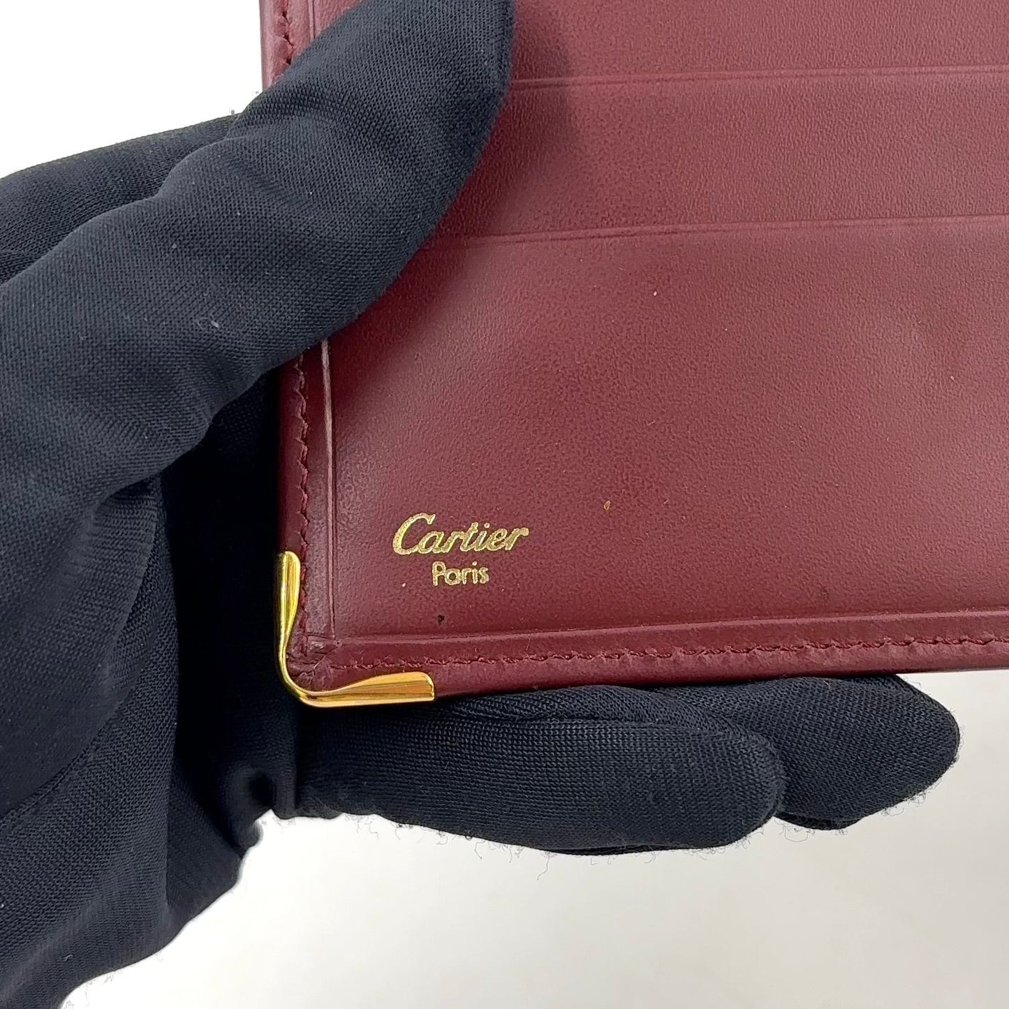 Cartier Must Line Leather Bordeaux Bifold Wallet Gold — view 4