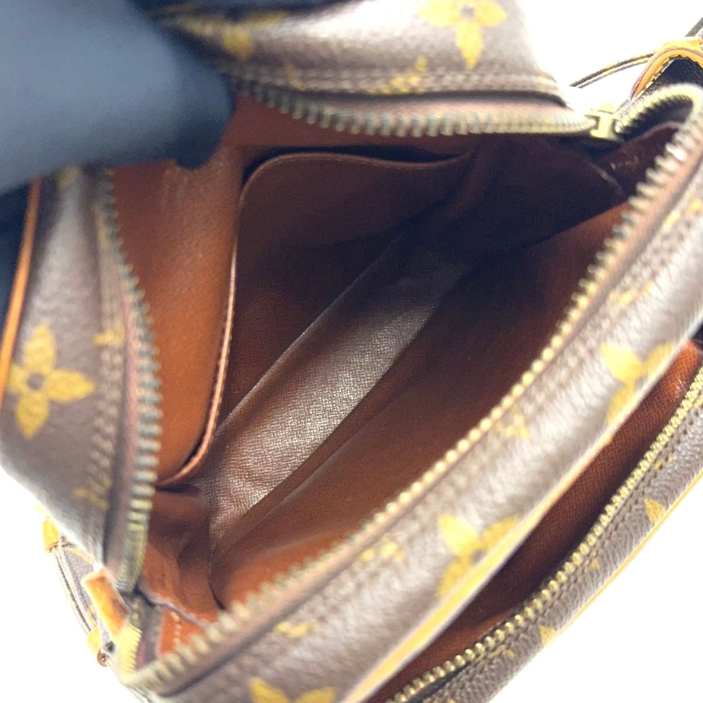 Louis Vuitton Amazon Monogram Leather Brown Light Shoulder Bag Gold — view 3