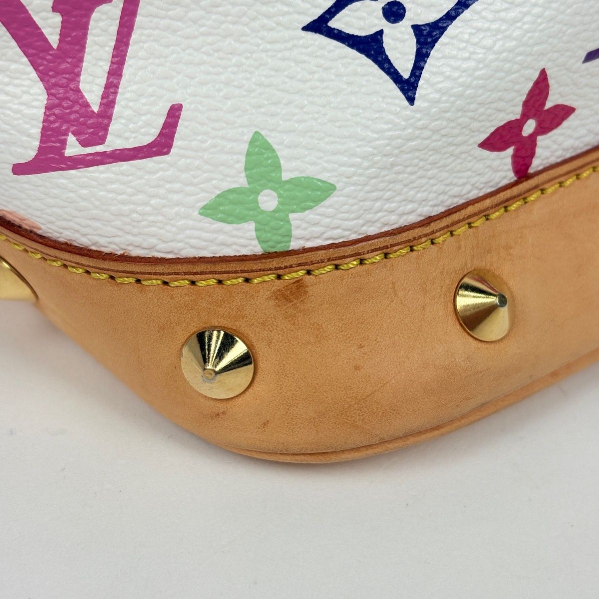 Louis Vuitton Alma Handbag Monogram Multicolor Blanc — view 4