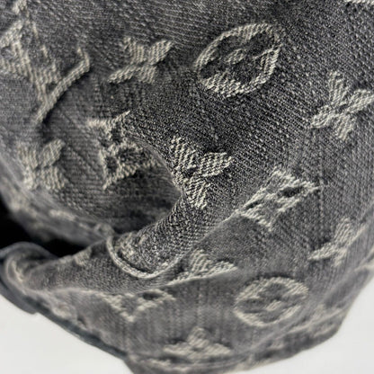Louis Vuitton Neo Cabby MM Handbag Monogram Denim Noir — view 3