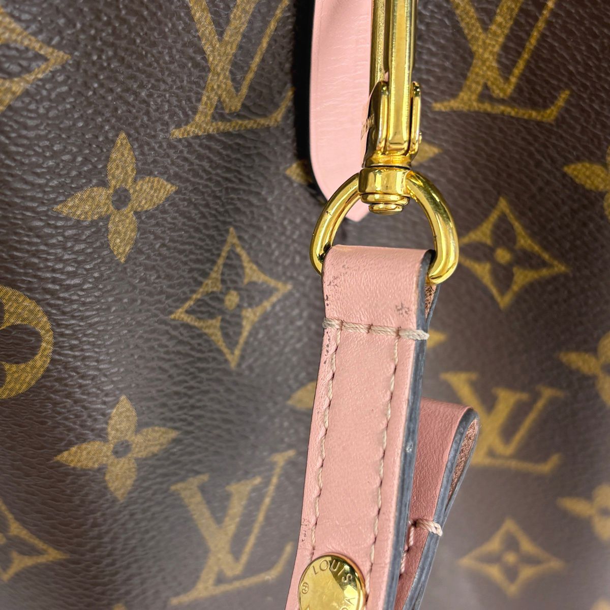 Louis Vuitton Neo Noe Shoulder Bag Drawstring Monogram Rose Poudre Brown — view 4