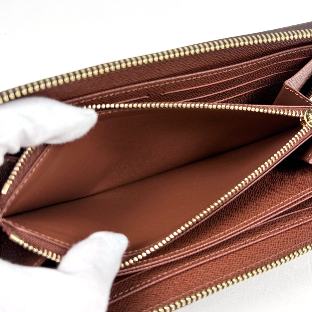 Louis Vuitton Zippy Wallet Round Zip Monogram Brown — view 5