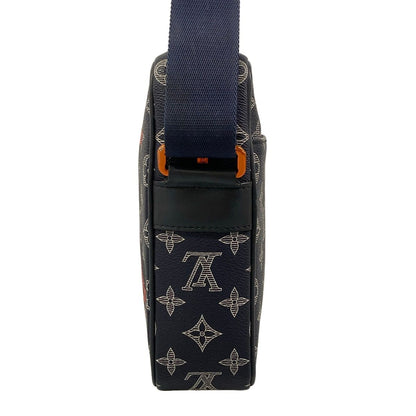 Louis Vuitton Shoulder Bag Monogram Upside Down Daneuve PM — view 4
