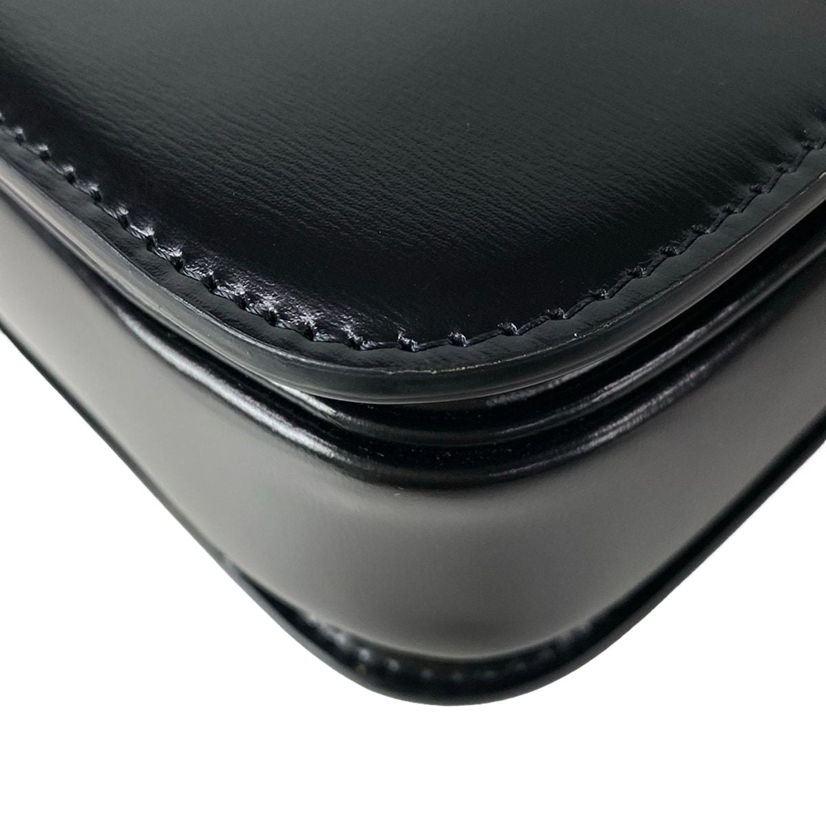 Celine Shoulder Bag Classic Triomphe Medium Black — view 7