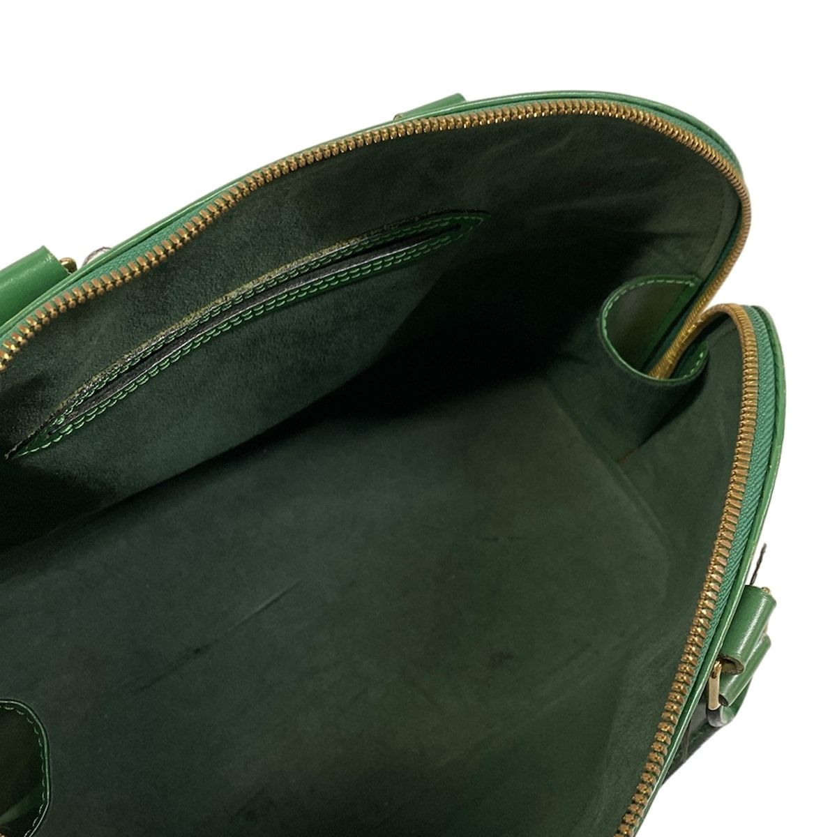 Louis Vuitton Handbag Epi Alma Borneo Green Leather — view 7