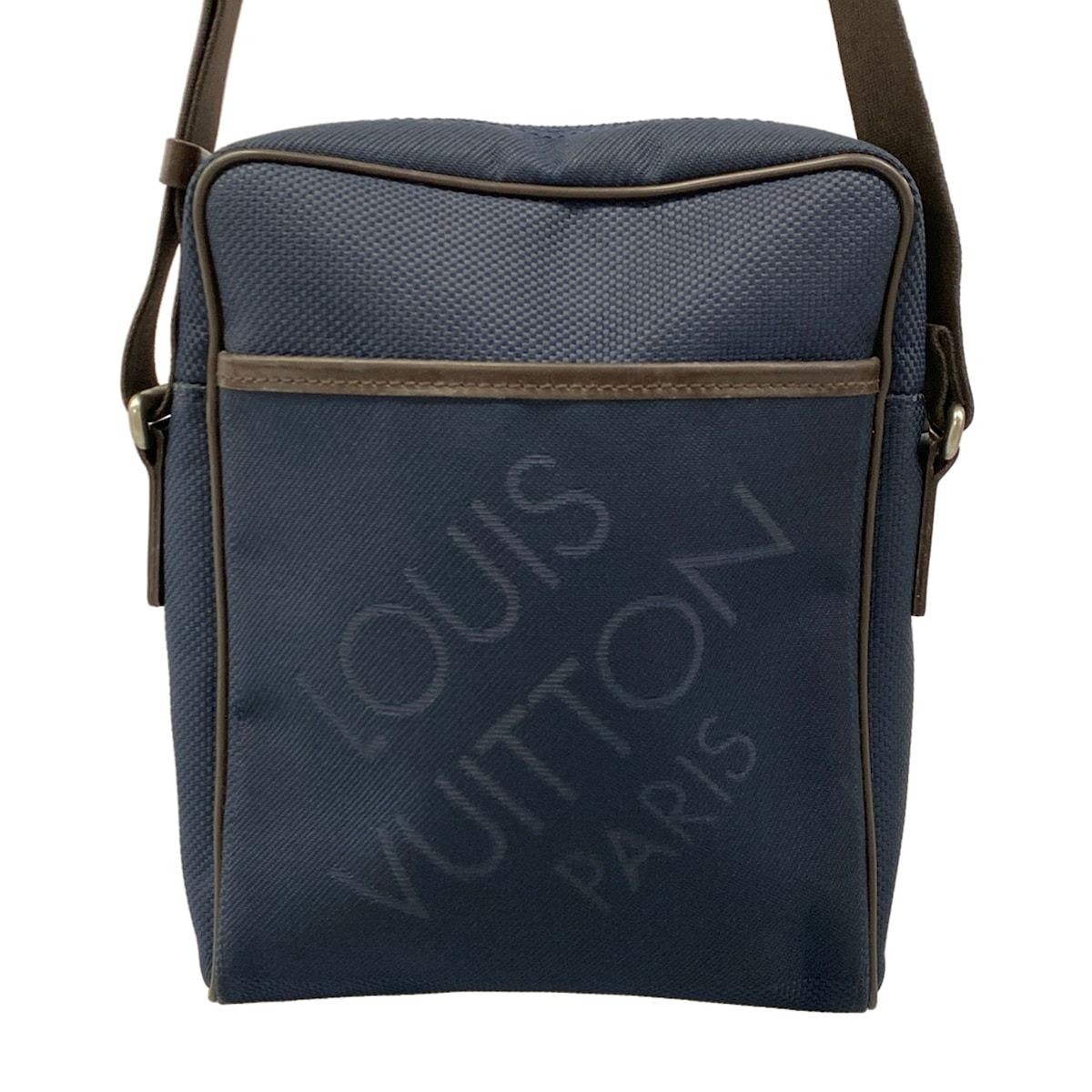 Louis Vuitton Shoulder Bag Damier Geant Citadin NM Chien — view 3