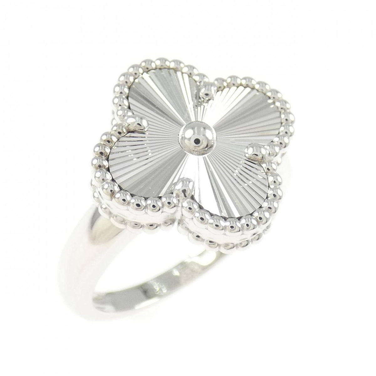 Van Cleef & Arpels Vintage Alhambra Ring