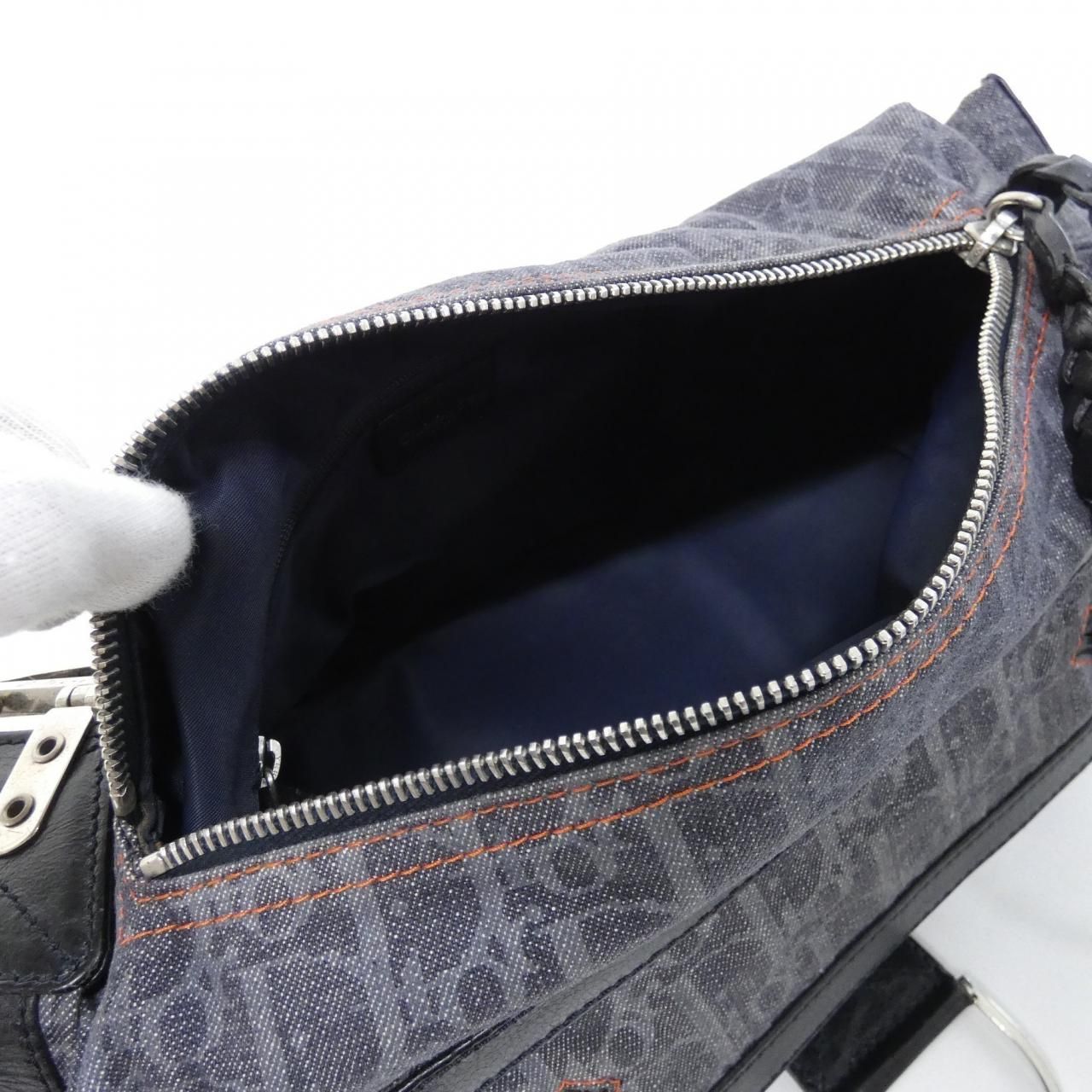 Dior Vintage Shoulder Bag — view 8