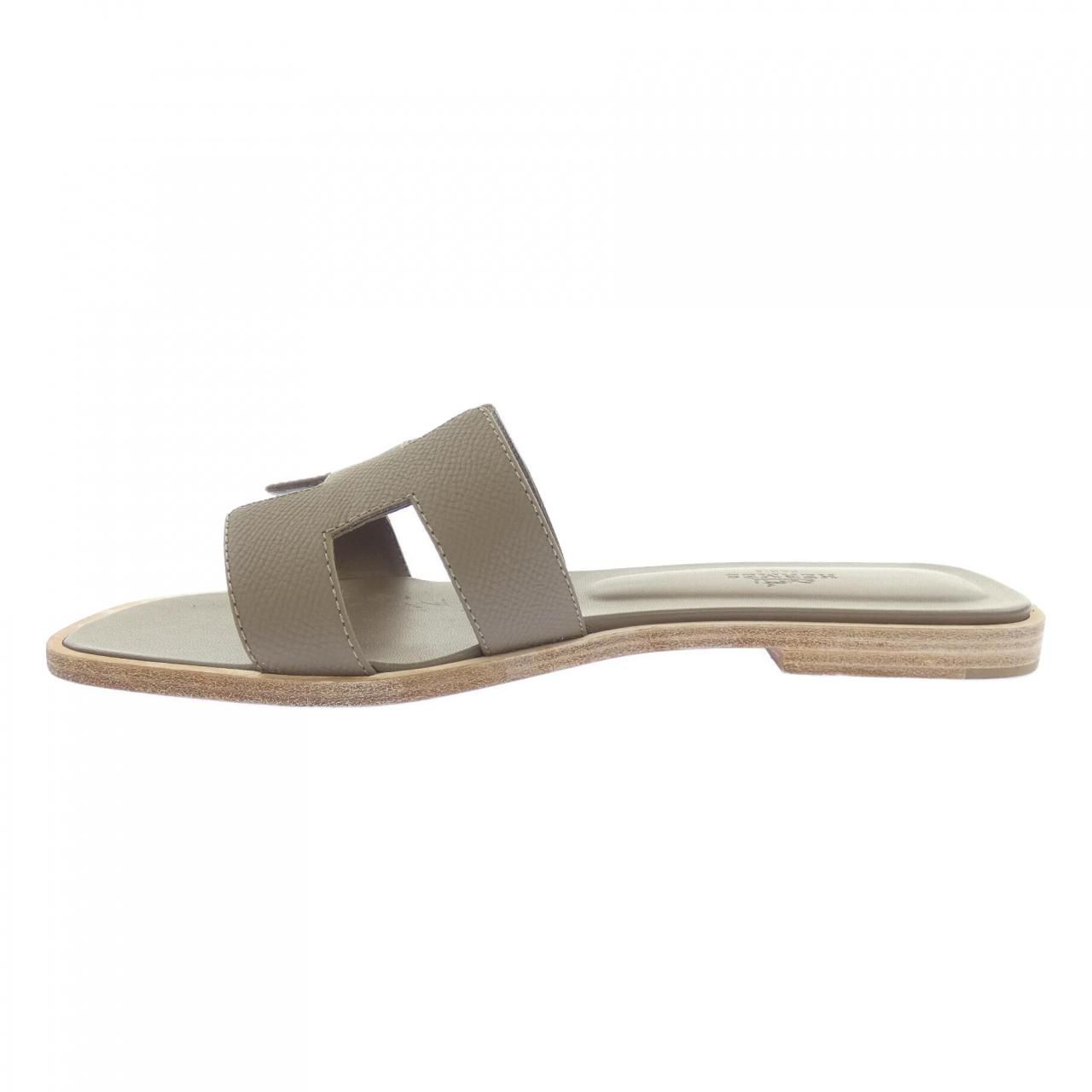 Hermes Oran Sandals Brown — view 2