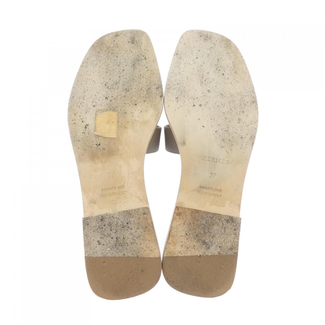 Hermes Oran Sandals Brown — view 4