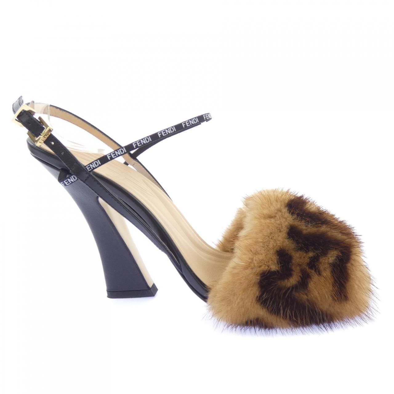 Fendi Sandals Brown