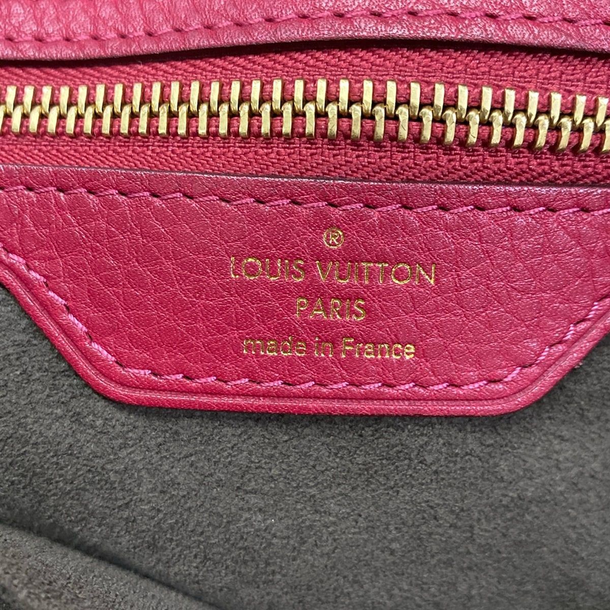 Louis Vuitton Handbag Mahina Seals PM Grenat Leather — view 8