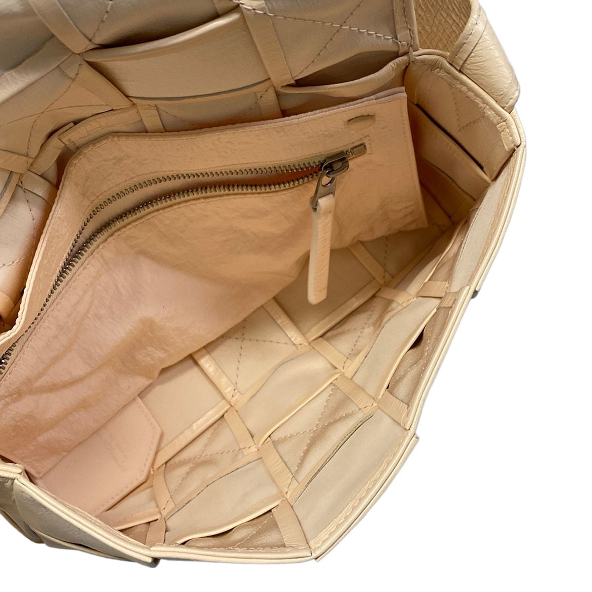 Bottega Veneta Shoulder Bag Cassette Pink Beige Crossbody Leather — view 7