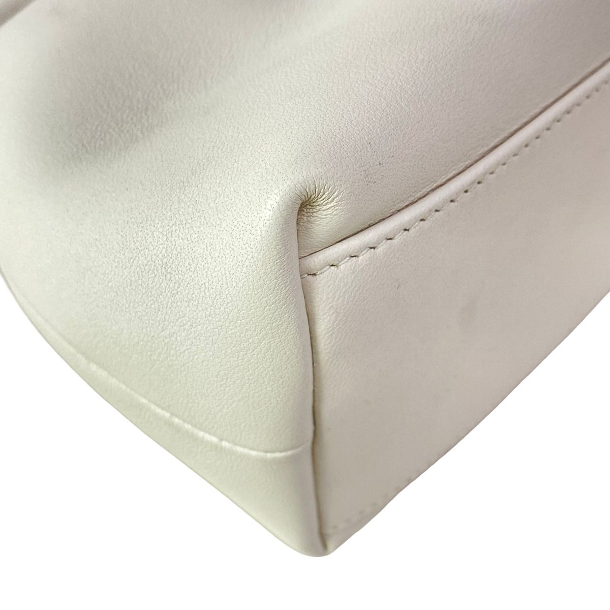 Dior Shoulder Bag Bow Small Ivory Chain Lambskin — view 7
