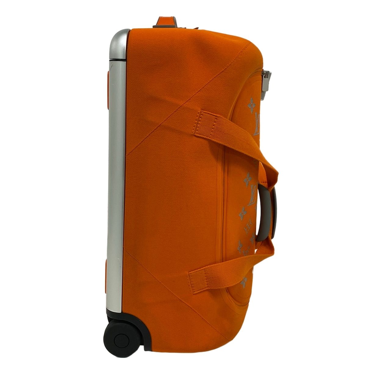 Louis Vuitton Travel Bag Horizon Soft Volcano Orange — view 2