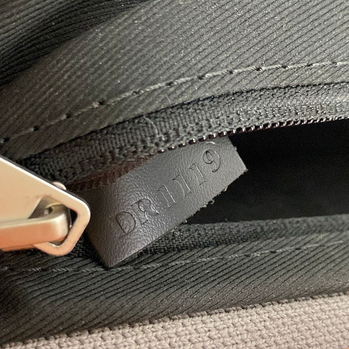 Louis Vuitton Travel Bag Horizon Soft Volcano Orange — view 8