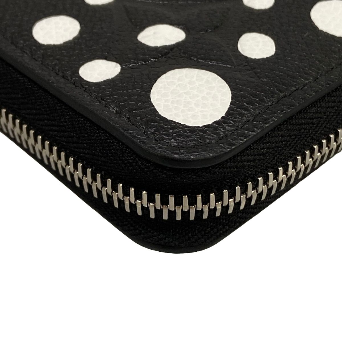 Louis Vuitton Wallet Yayoi Kusama LV YK Zippy Noir Blanc Leather Cowhide — view 7