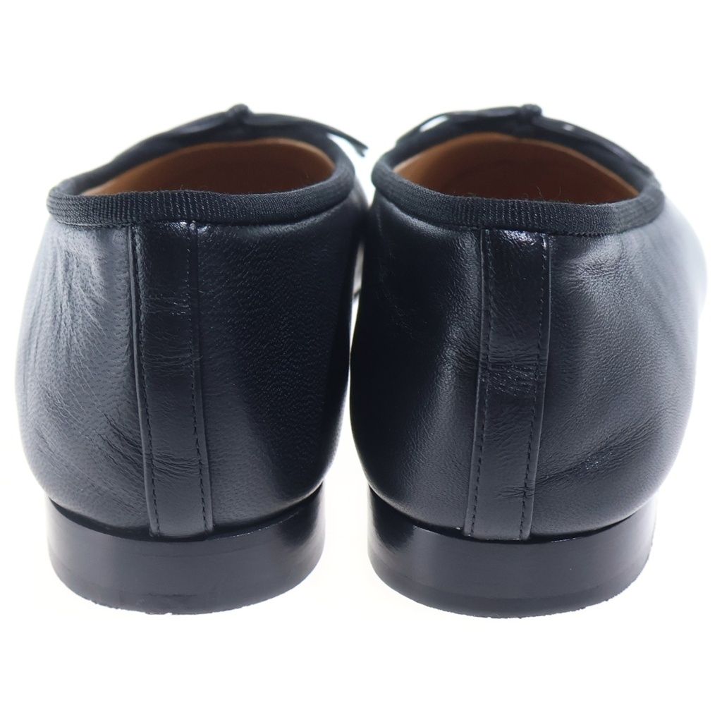 Chanel CC Logo Leather Flat Shoes Pumps Black — view 3