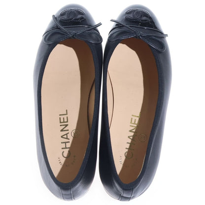 Chanel CC Logo Leather Flat Shoes Pumps Black — view 4