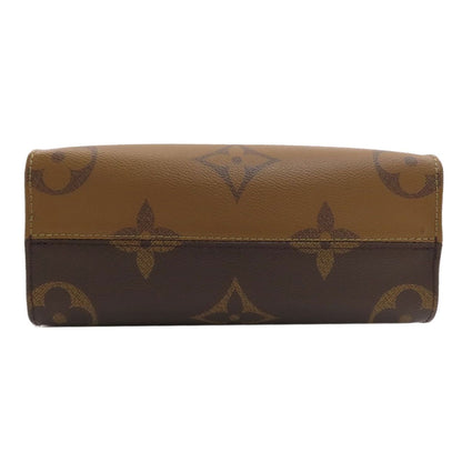 Louis Vuitton On The Go PM Handbag Monogram Giant — view 4