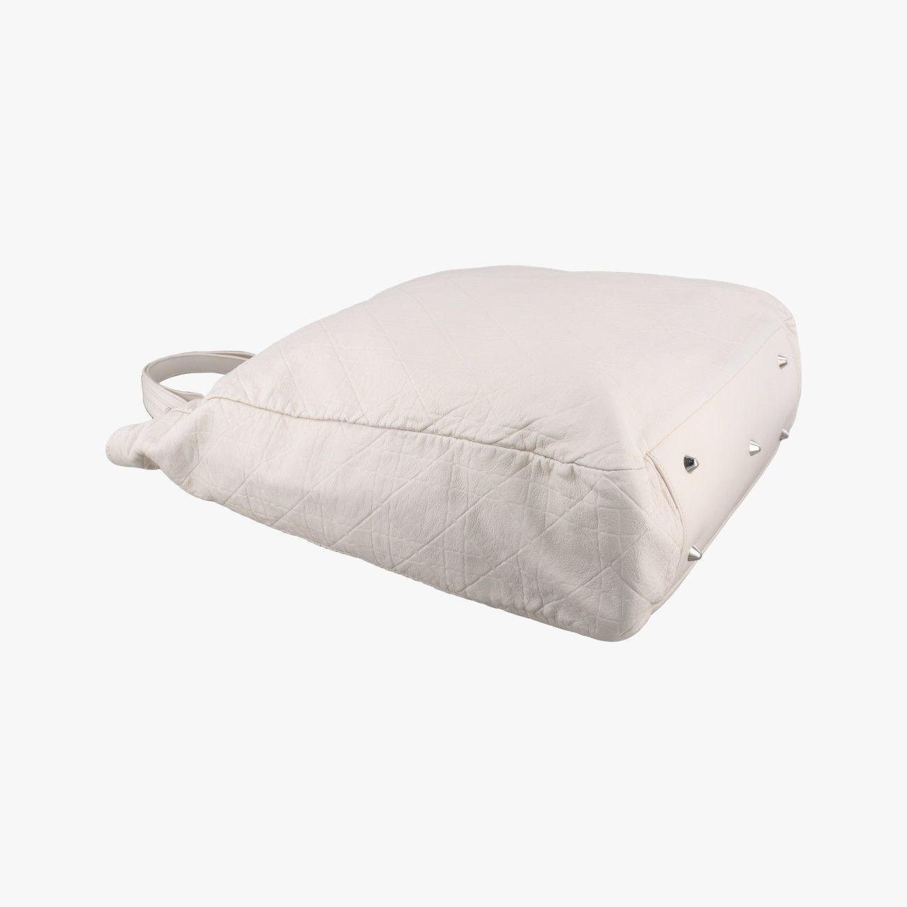 Dior Cannage Soft Shopping White Lambskin — view 5