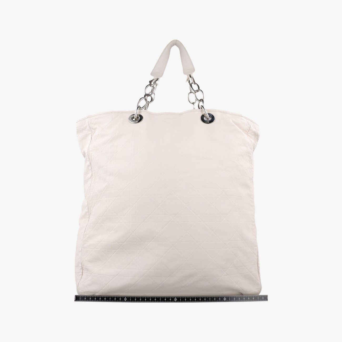 Dior Cannage Soft Shopping White Lambskin — view 2