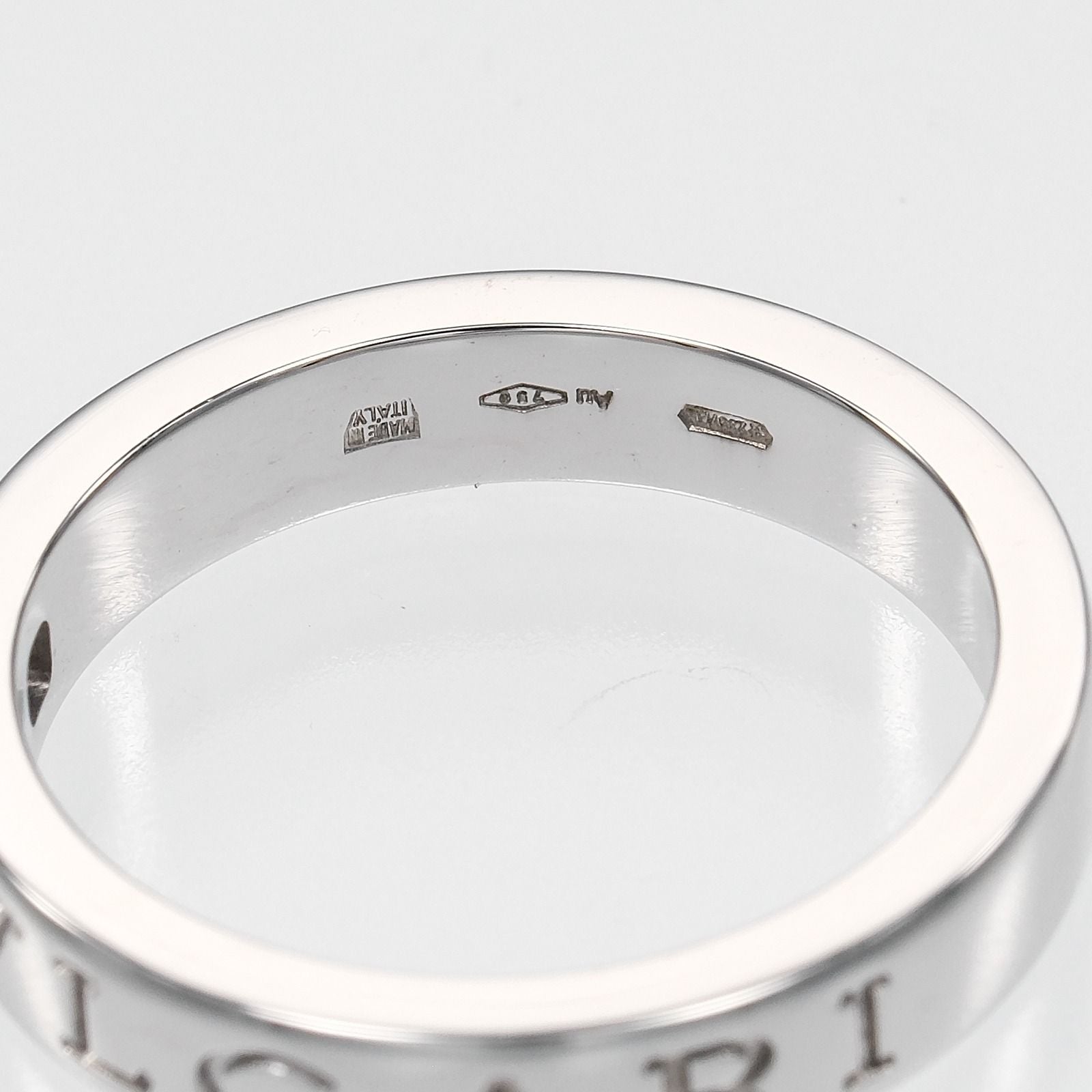 Bvlgari B.zero1 Essential XYZB.zero18K White Gold Diamond Ring — view 4