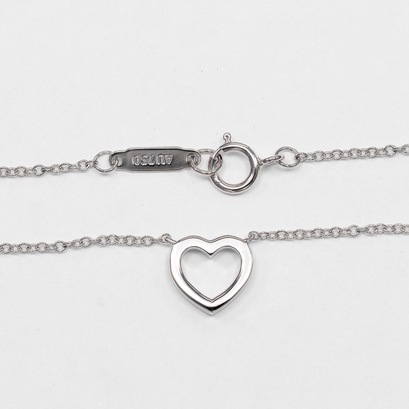 Tiffany & Co Metro Heart 18k White Gold Diamond Necklace — view 6