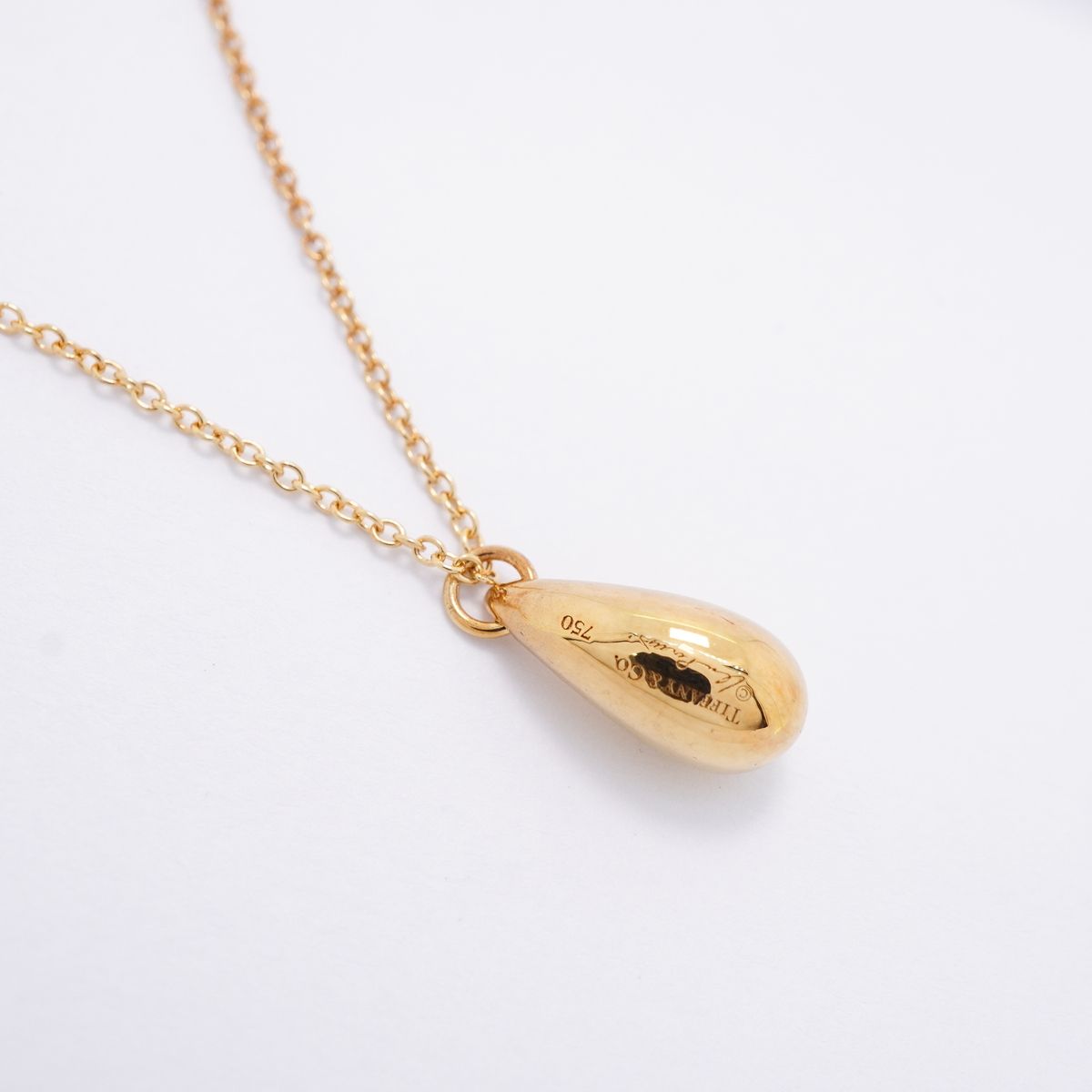 Tiffany & Co Necklace Teardrop 18k Yellow Gold — view 2