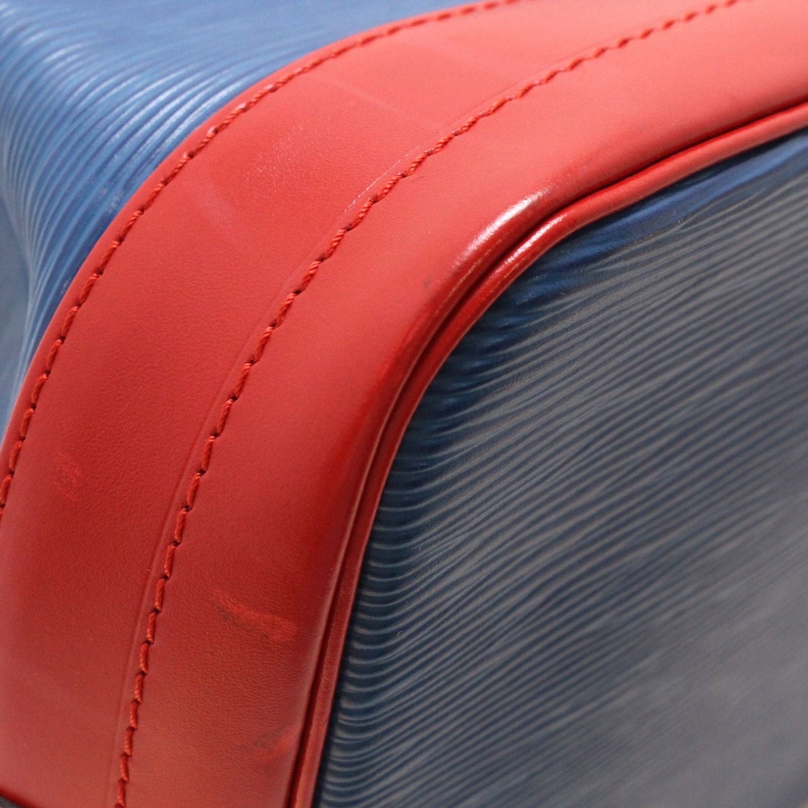 Louis Vuitton Noe Tote Bag Epi Leather Toledo Blue Red Green — view 6