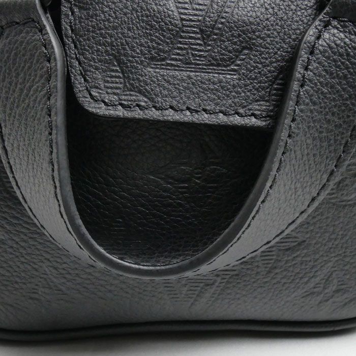 Louis Vuitton Dopp Kit Bag Monogram Shadow Ultra Black — view 6