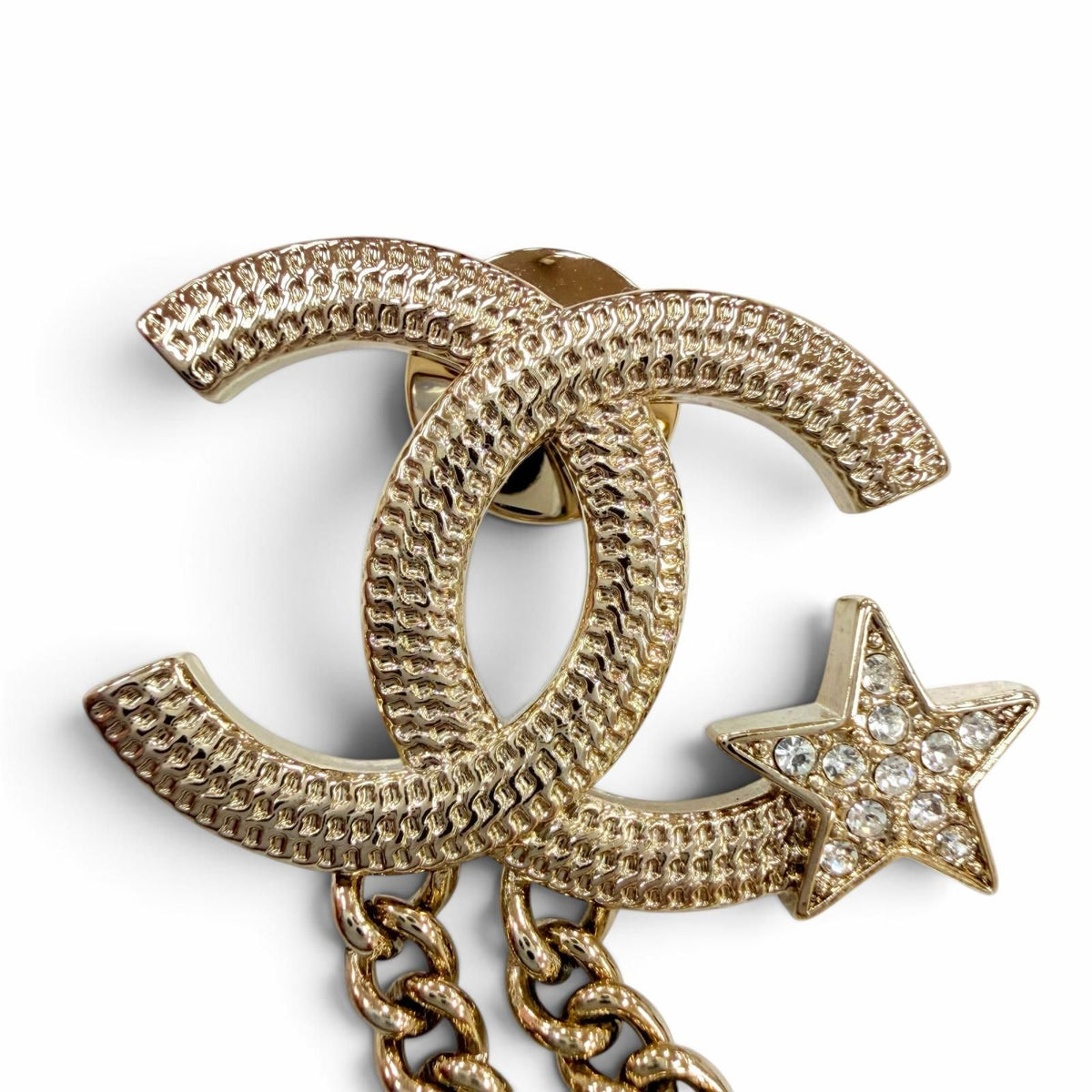 Chanel Metal CC Logo Star Chain Rhinestone Brooch Gold — view 4