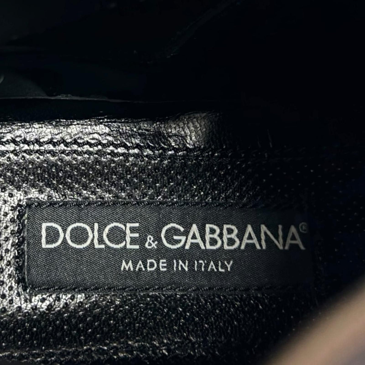 Dolce & Gabbana Leather Perforation Side Gore Chelsea Boots Ankle 6.5 — view 8