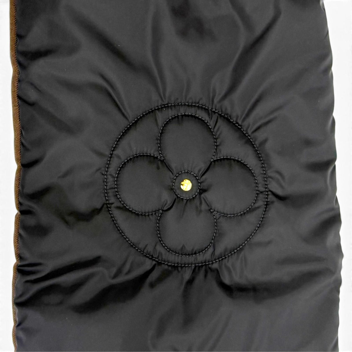 Louis Vuitton Echarpe Pillow Monogram LV Stitch Scarf Black Brown — view 6